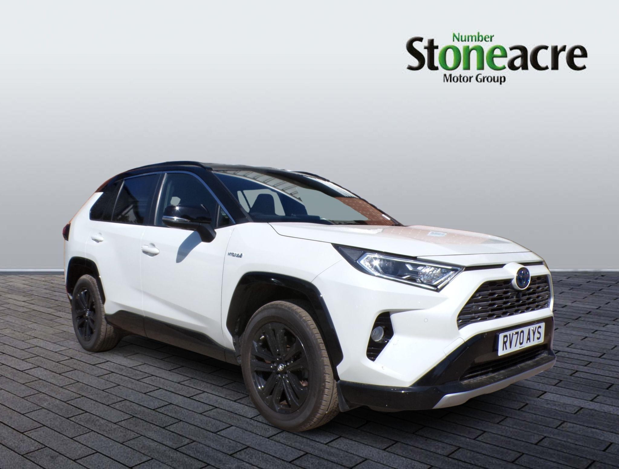 Main listing image - Toyota RAV4