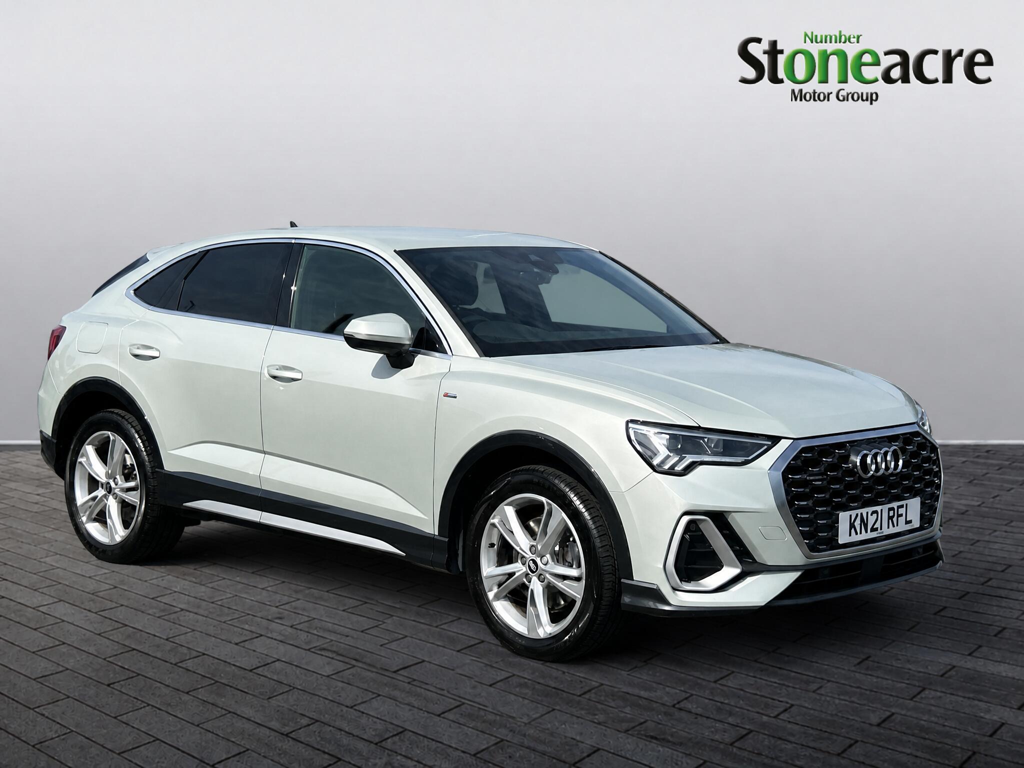 Main listing image - Audi Q3