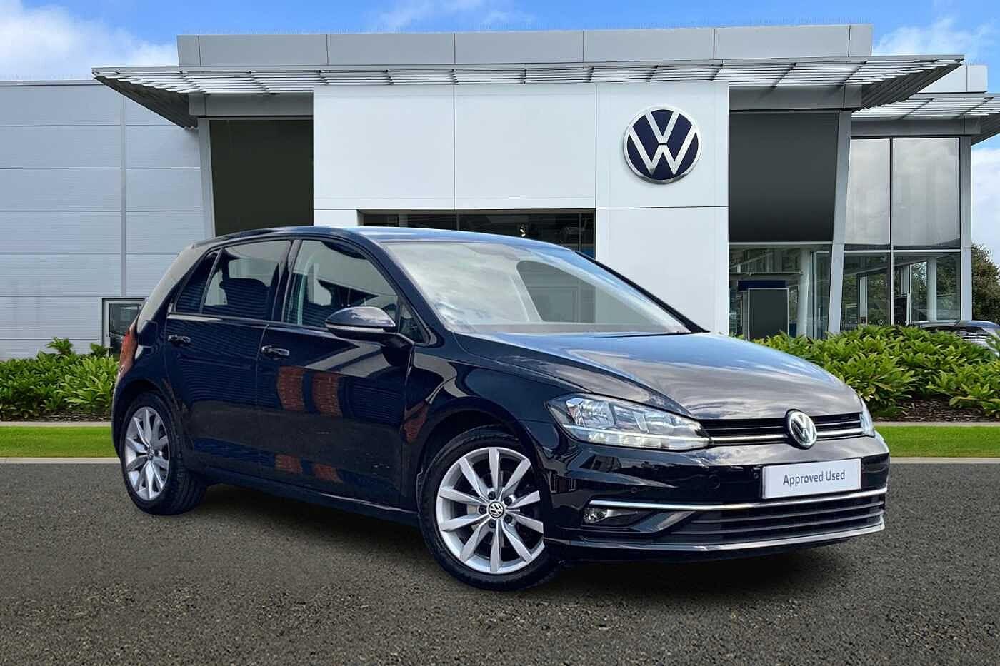 Main listing image - Volkswagen Golf