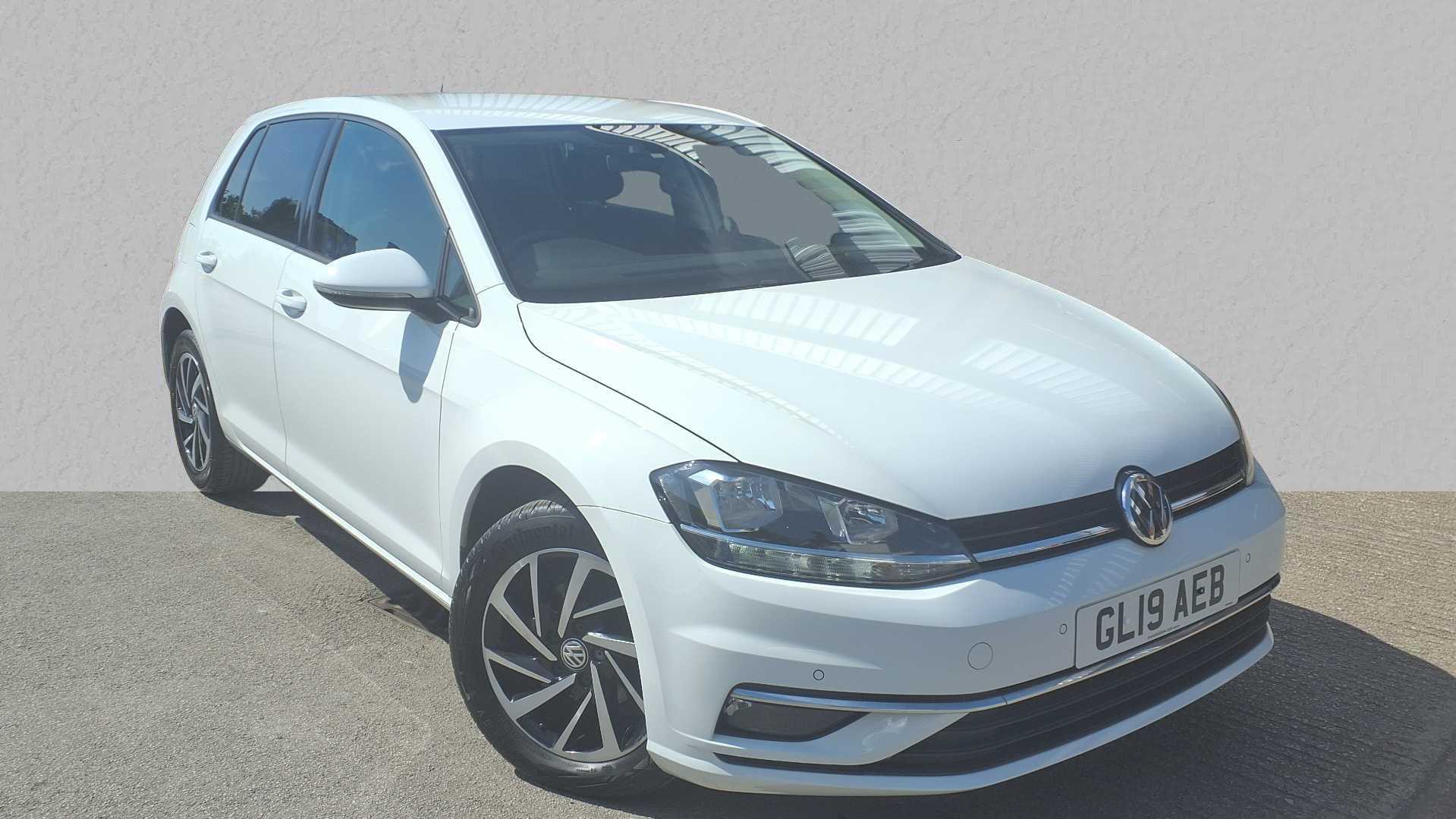 Main listing image - Volkswagen Golf