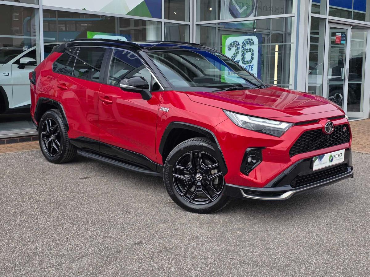 Main listing image - Toyota RAV4