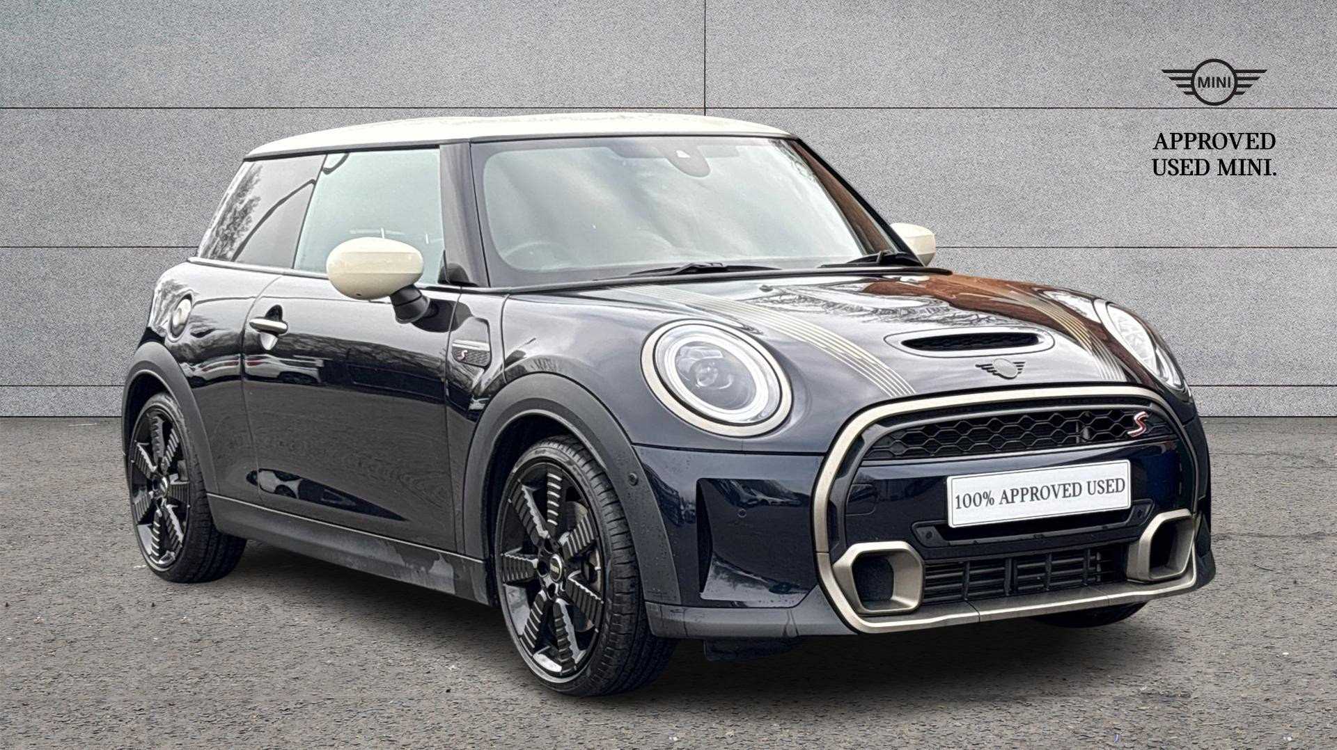 Main listing image - MINI Hatchback