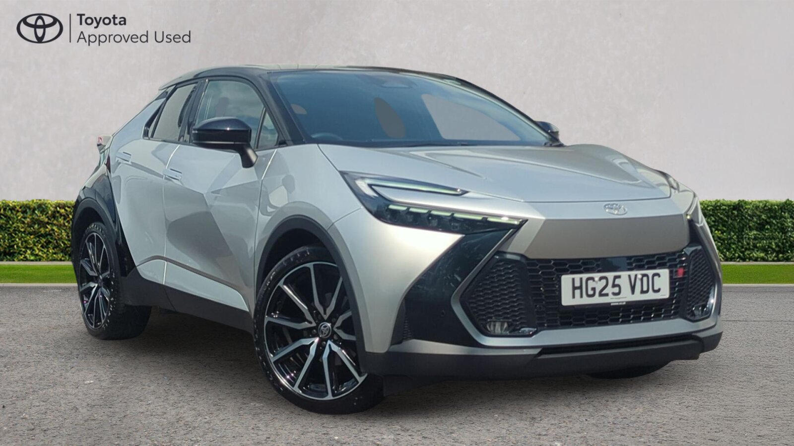Main listing image - Toyota C-HR