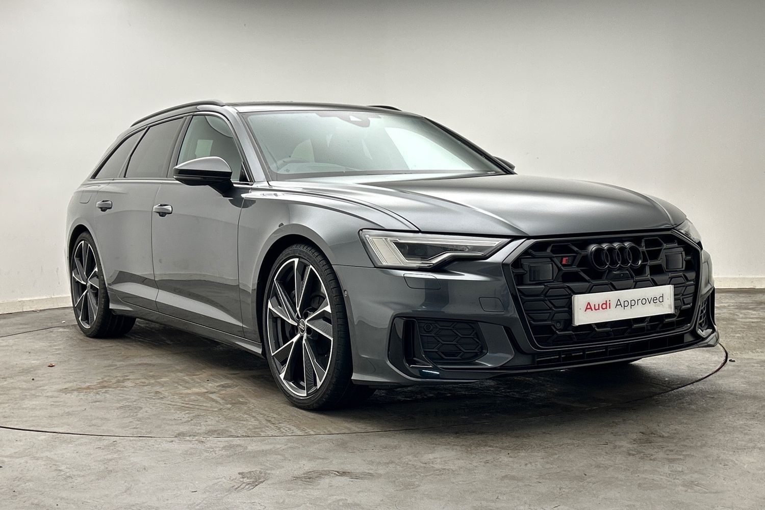 Main listing image - Audi S6