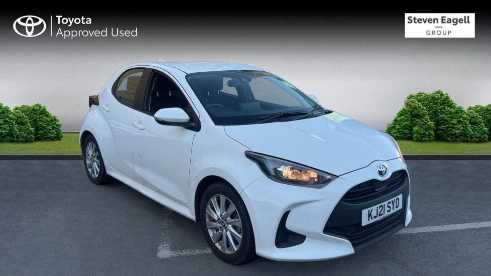 Main listing image - Toyota Yaris