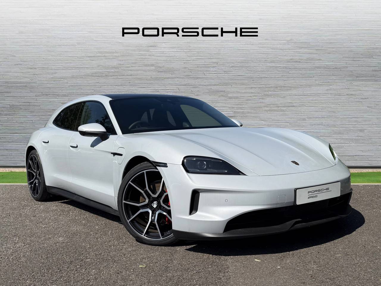 Main listing image - Porsche Taycan