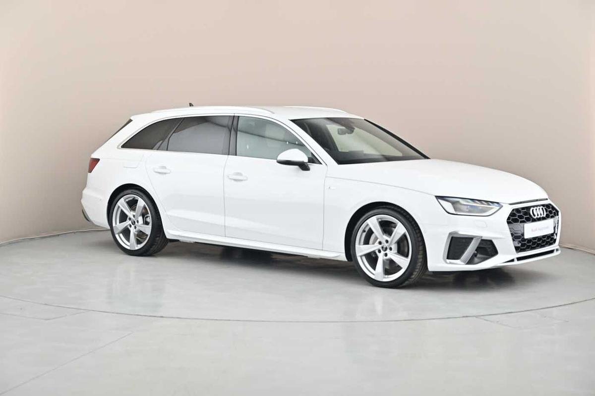 Main listing image - Audi A4 Avant