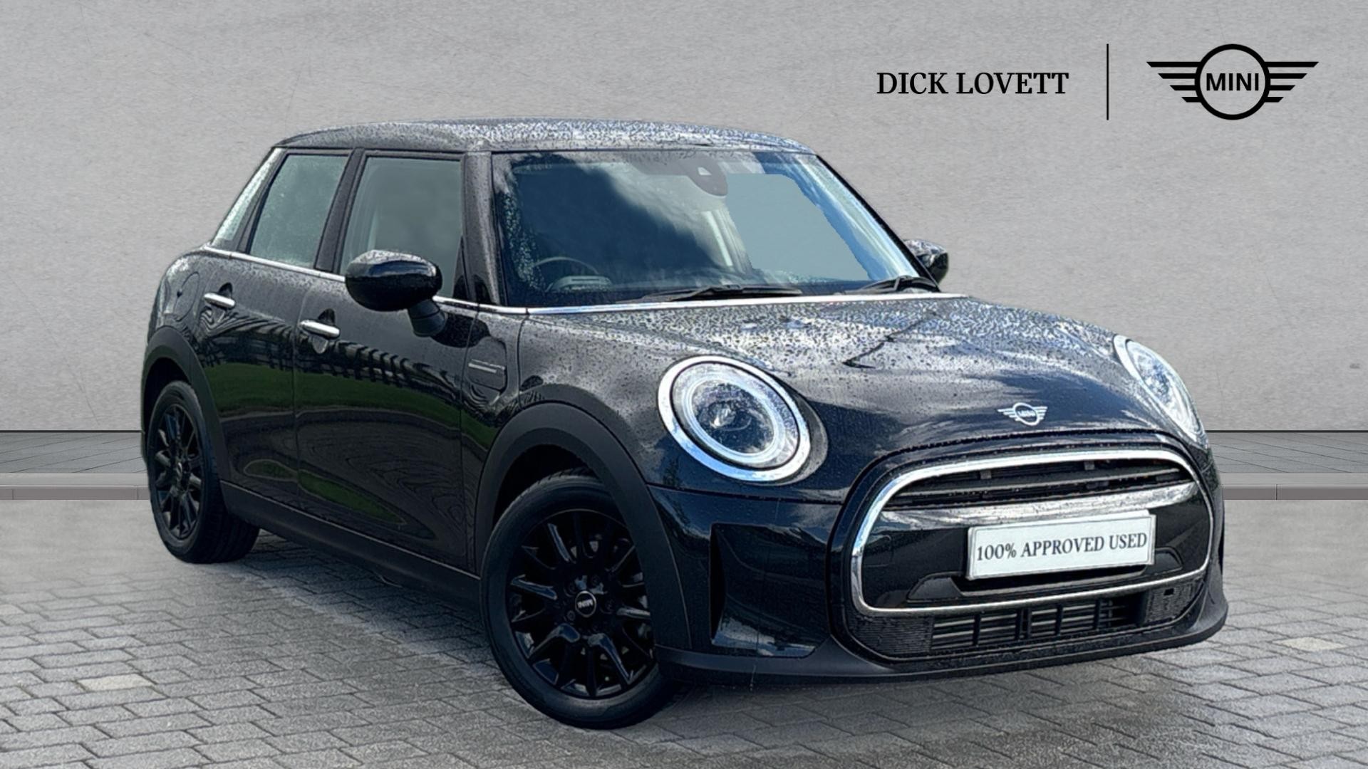 Main listing image - MINI Hatchback 5dr