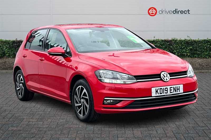 Main listing image - Volkswagen Golf