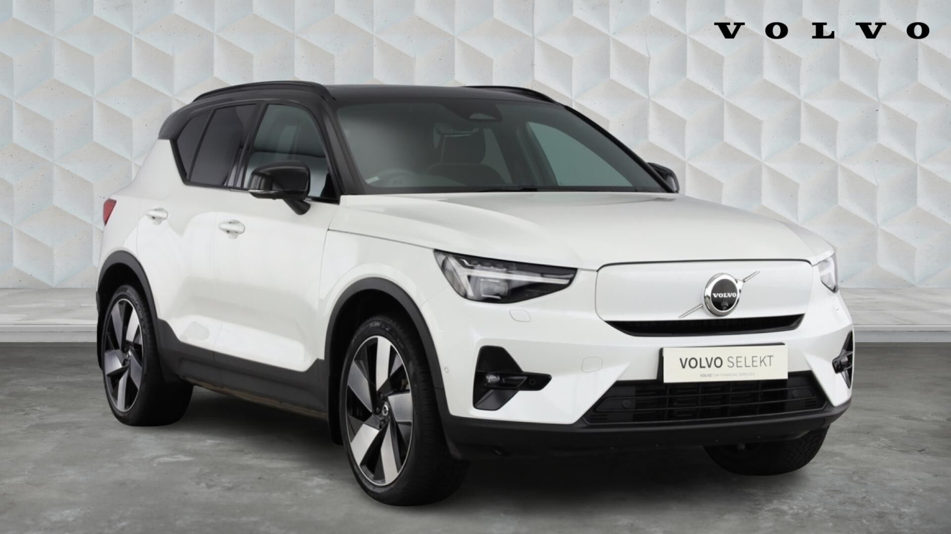 Main listing image - Volvo XC40