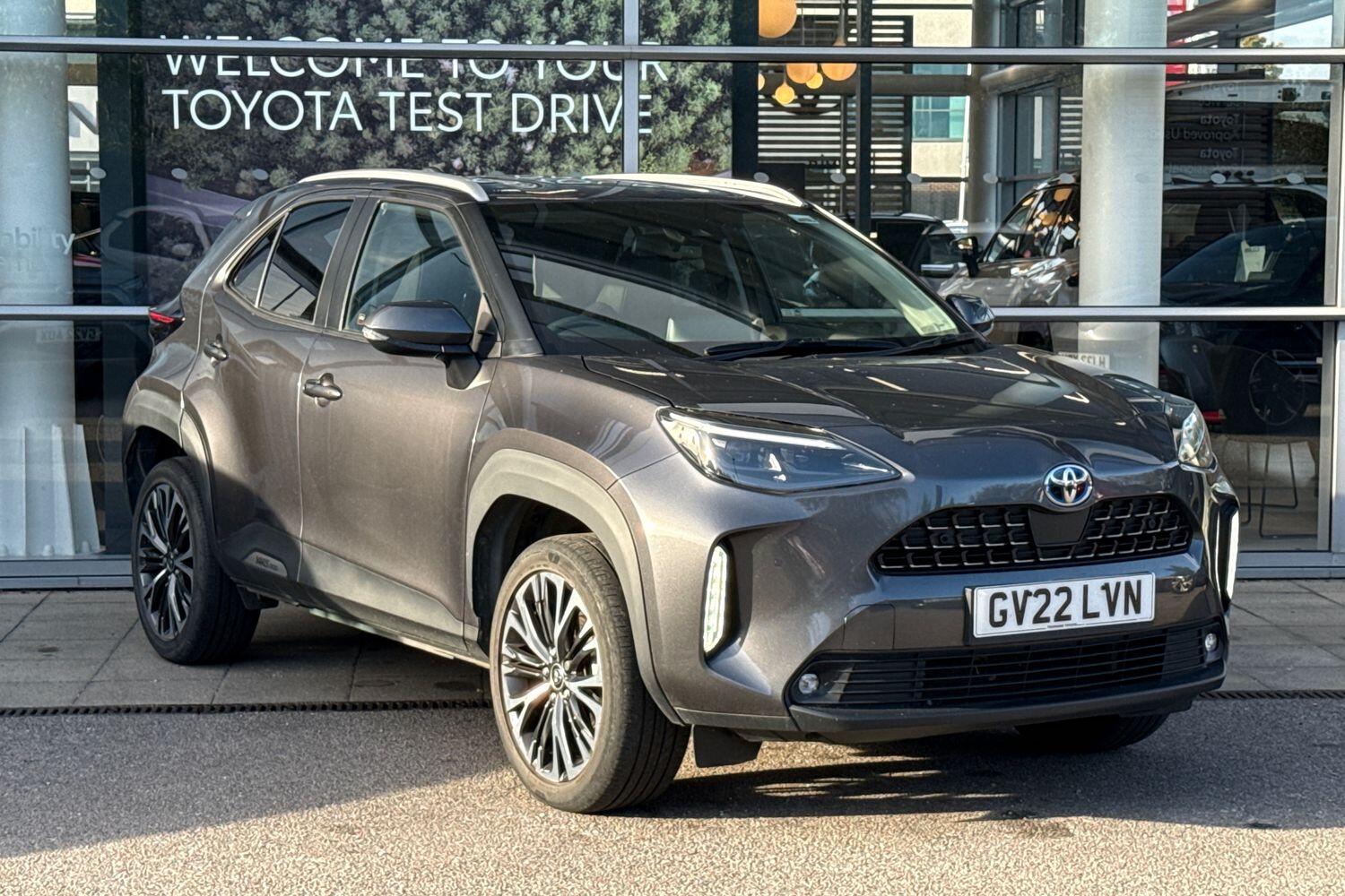 Main listing image - Toyota Yaris Cross