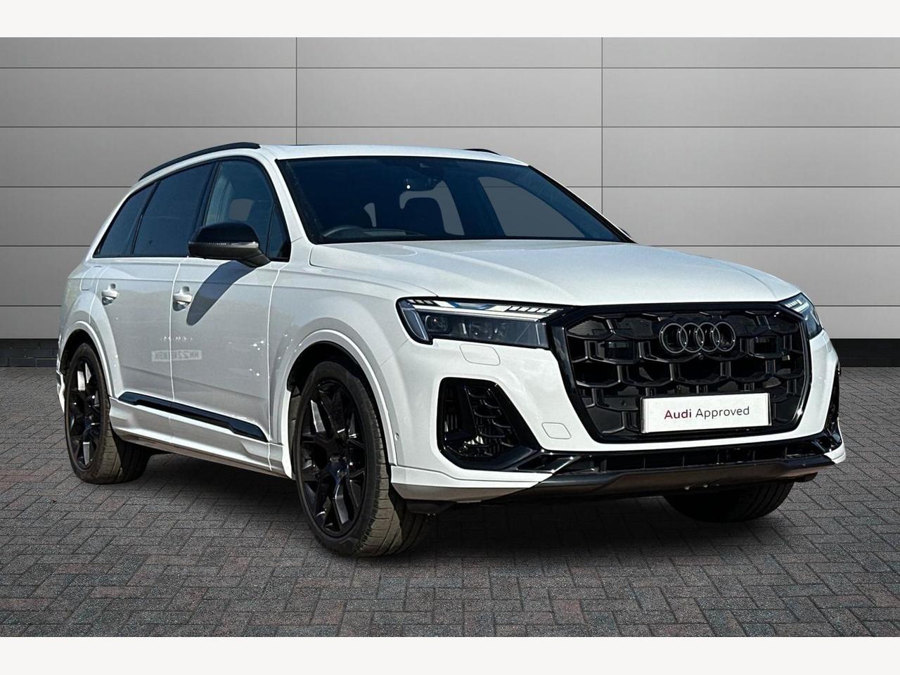 Main listing image - Audi Q7