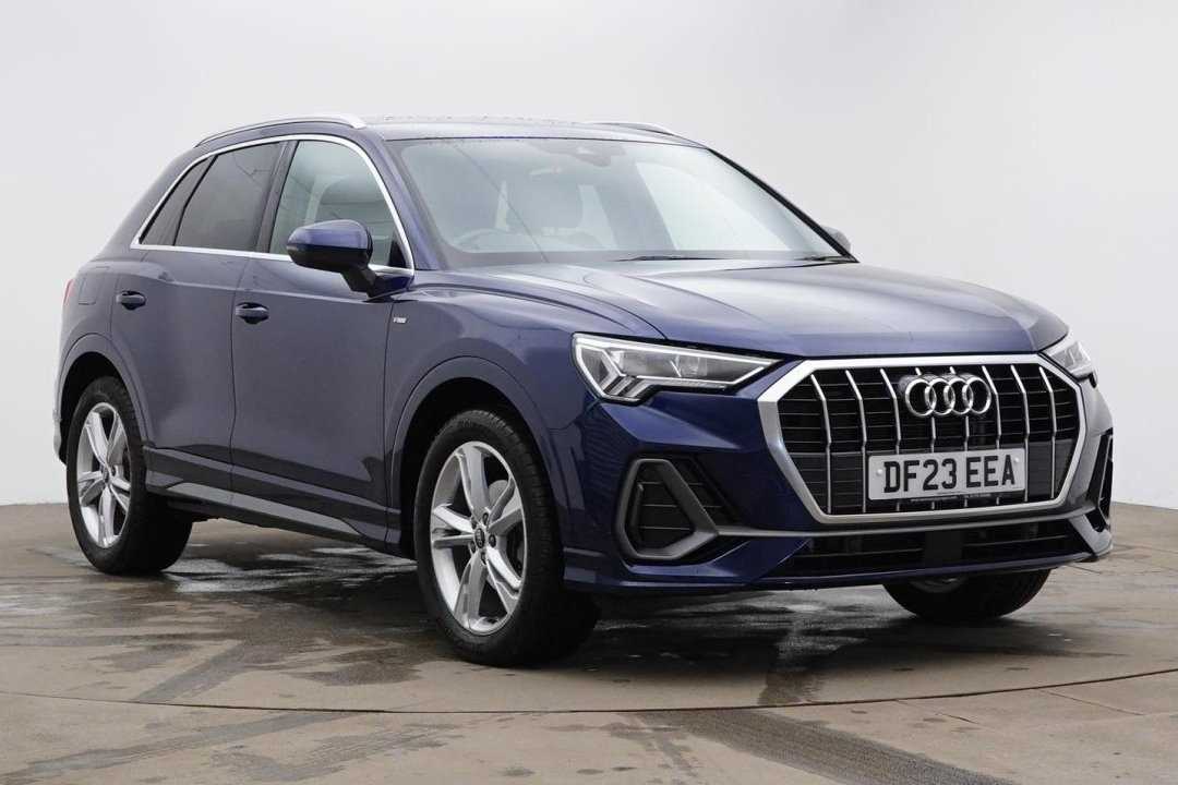 Main listing image - Audi Q3