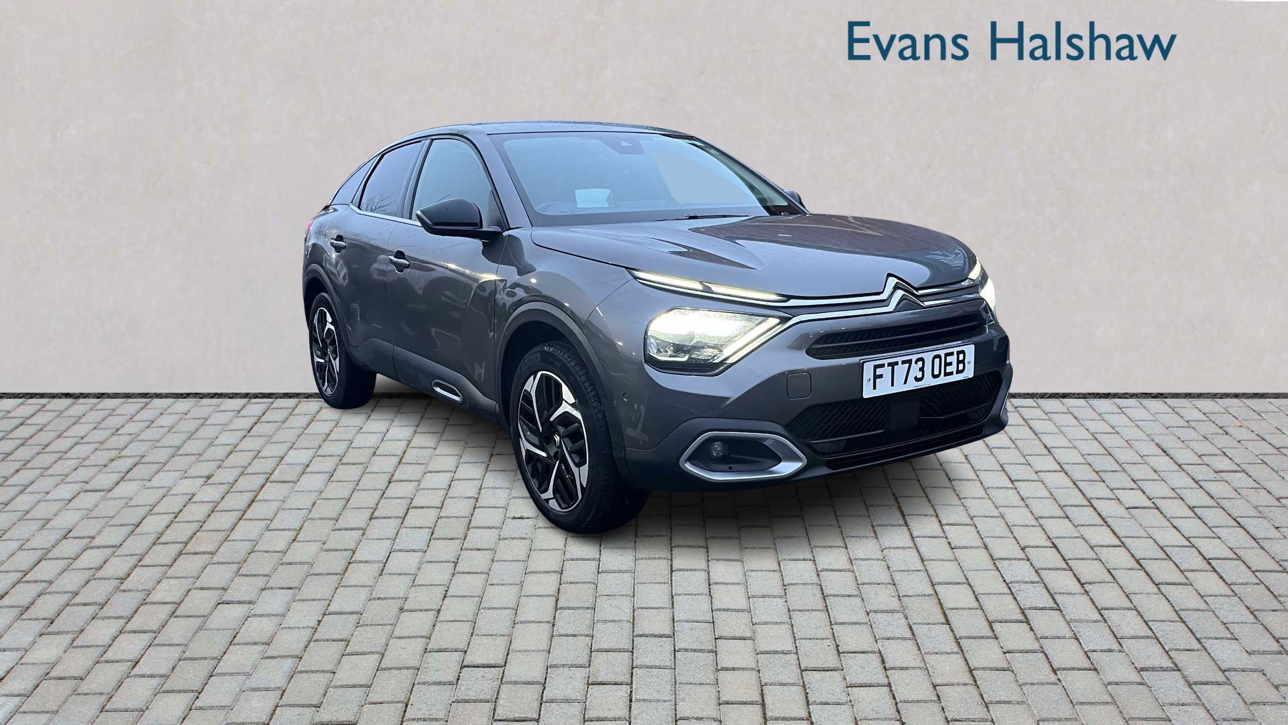 Main listing image - Citroen C4