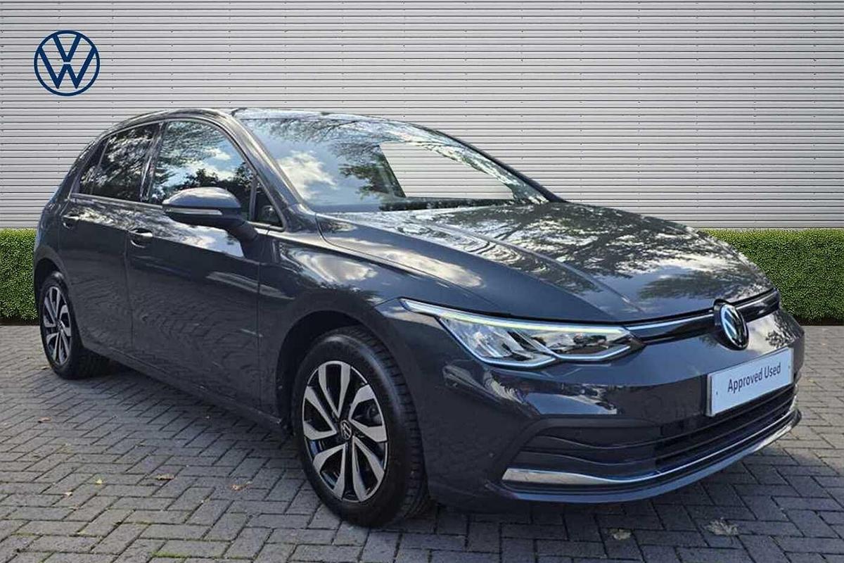 Main listing image - Volkswagen Golf