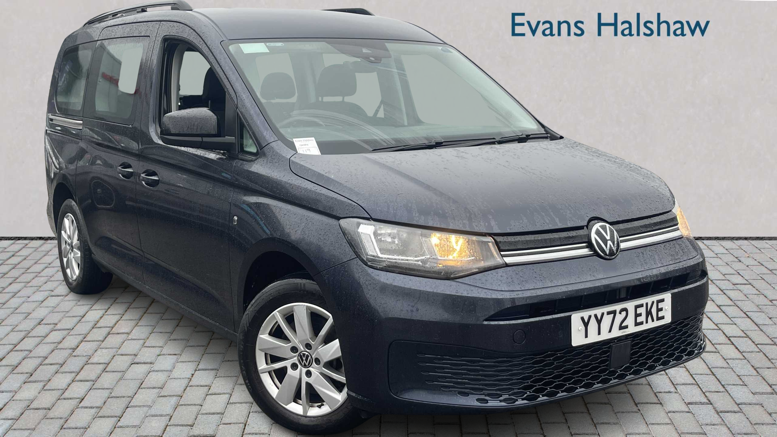 Main listing image - Volkswagen Caddy Maxi Life
