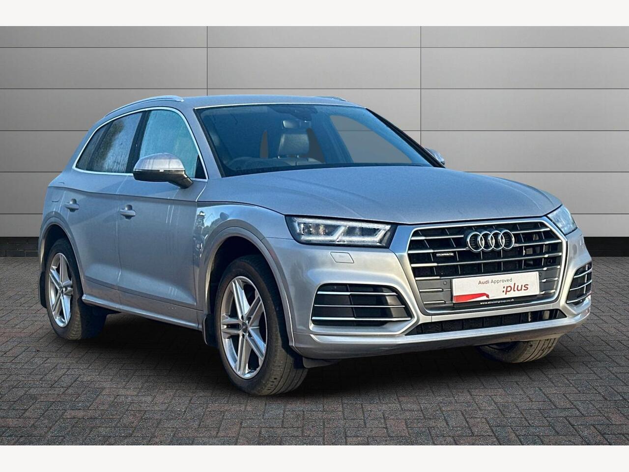 Main listing image - Audi Q5