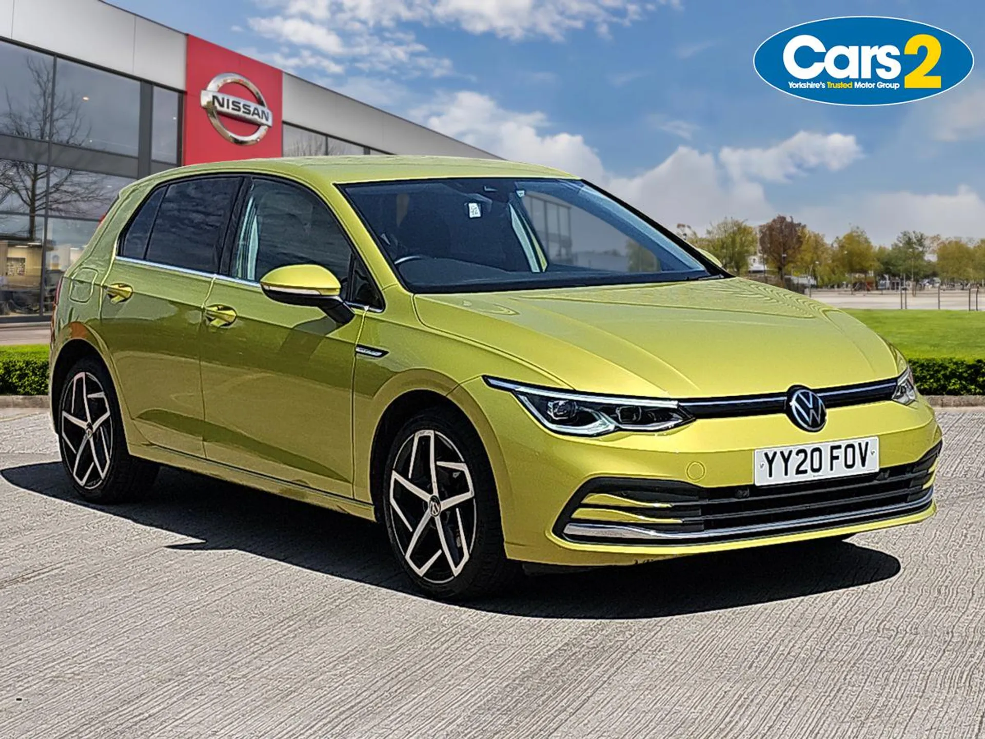 Main listing image - Volkswagen Golf