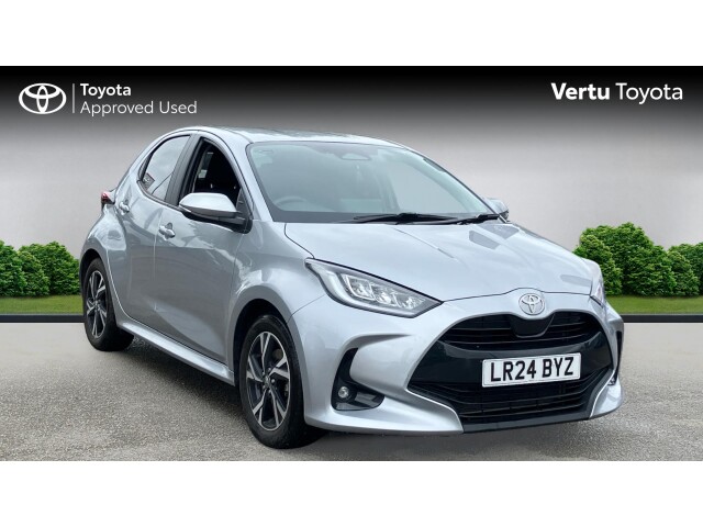 Main listing image - Toyota Yaris