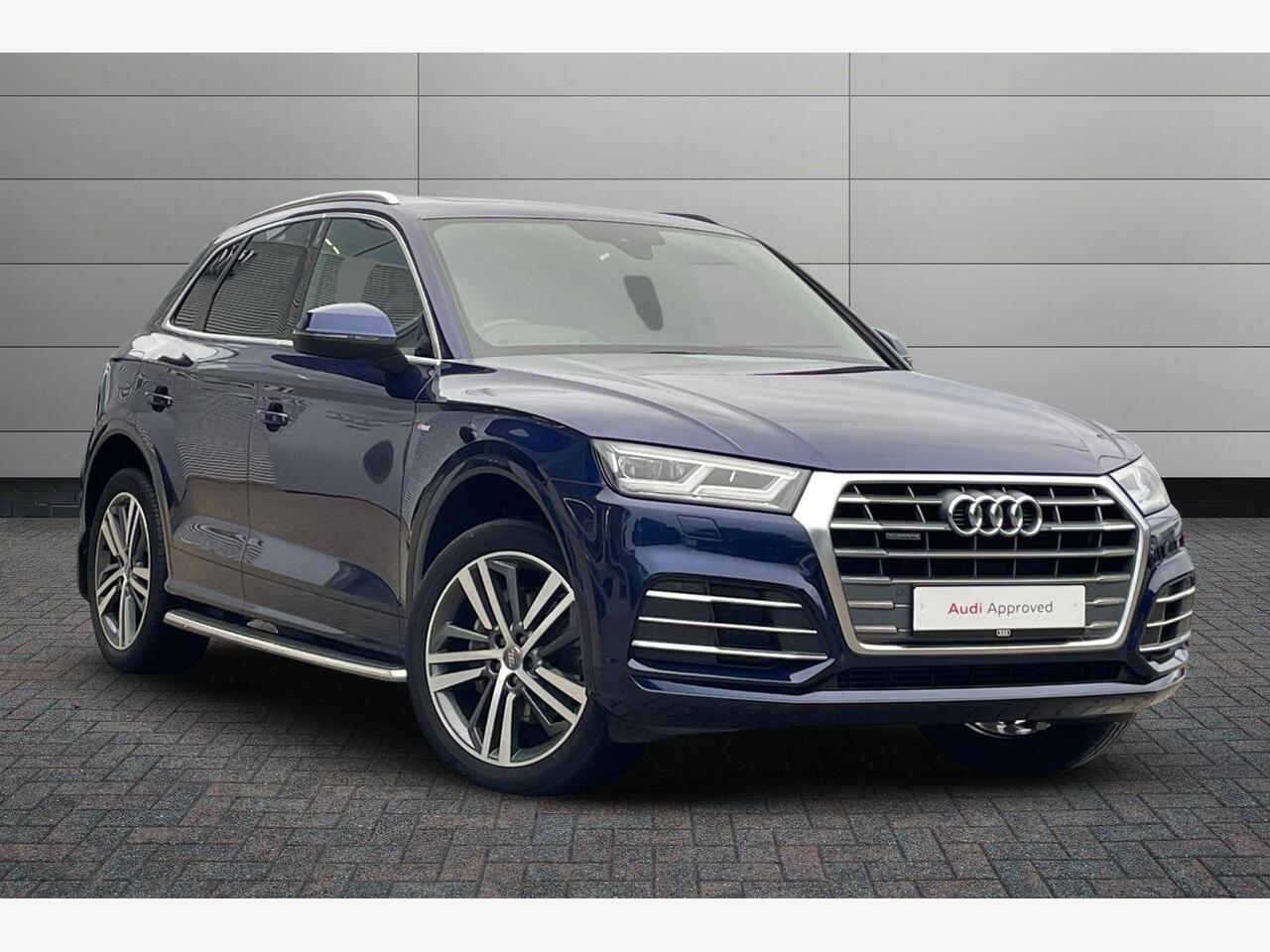 Main listing image - Audi Q5