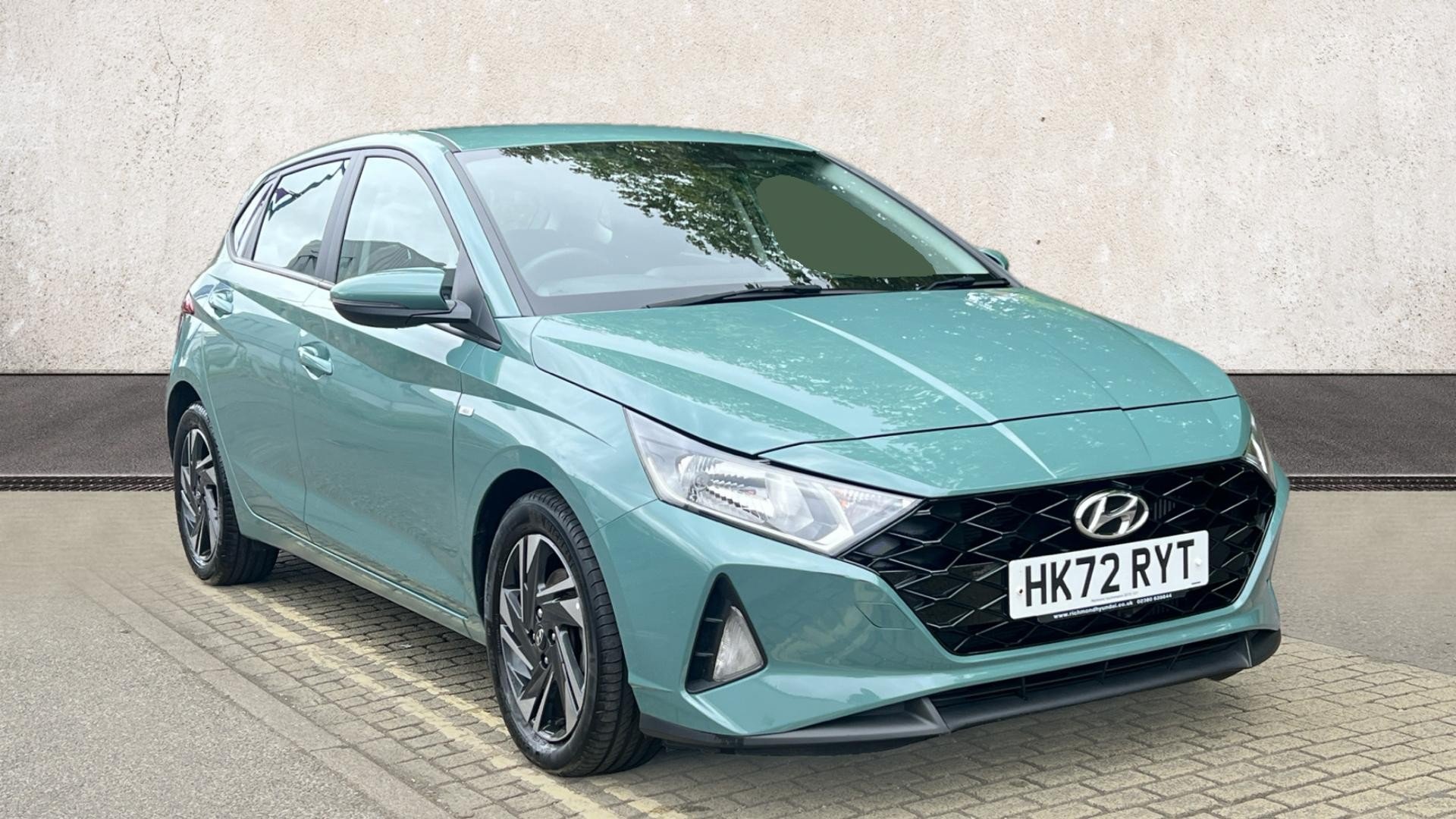 Main listing image - Hyundai i20