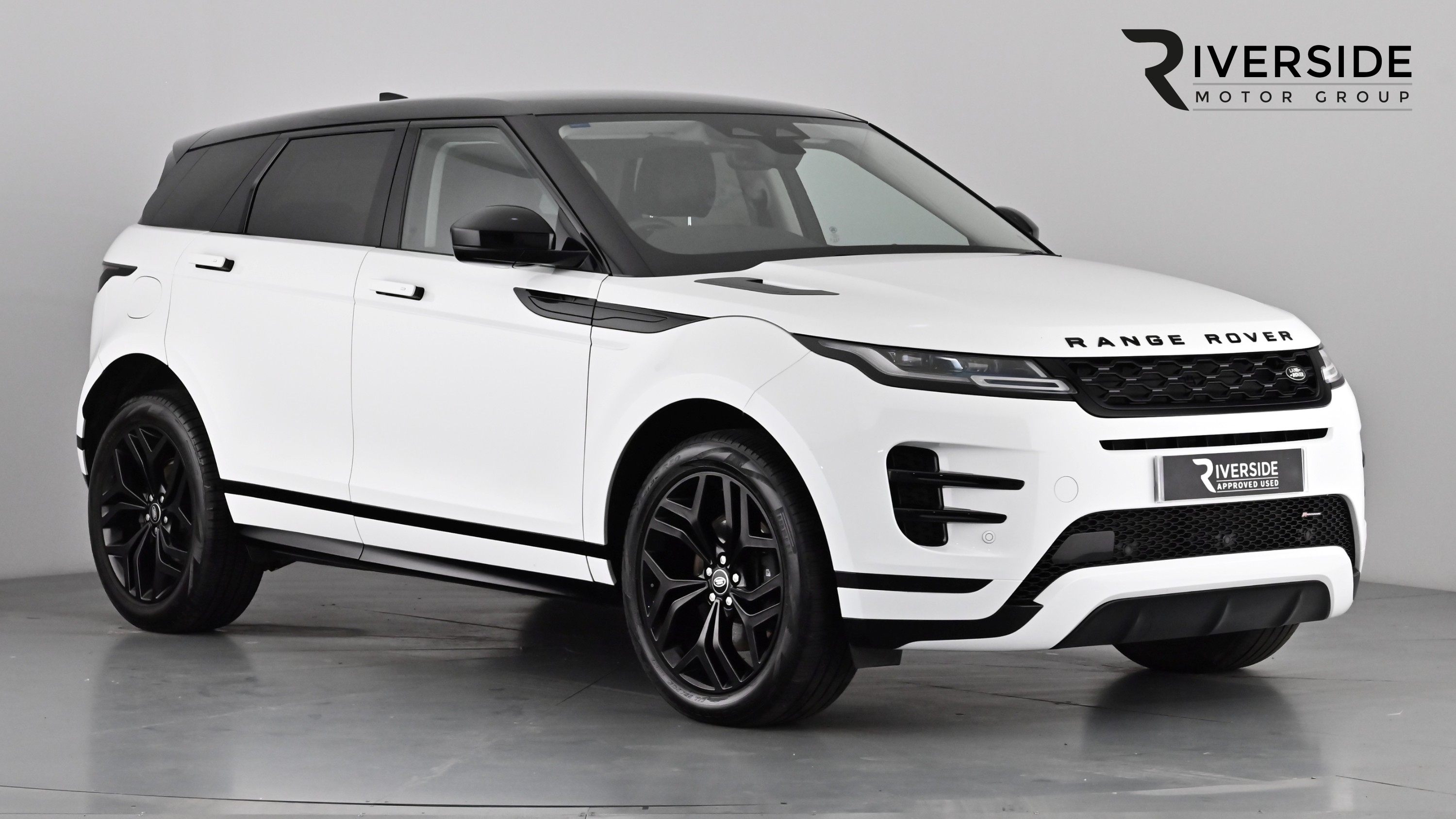 Main listing image - Land Rover Range Rover Evoque