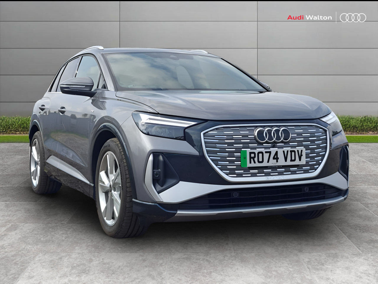 Main listing image - Audi Q4