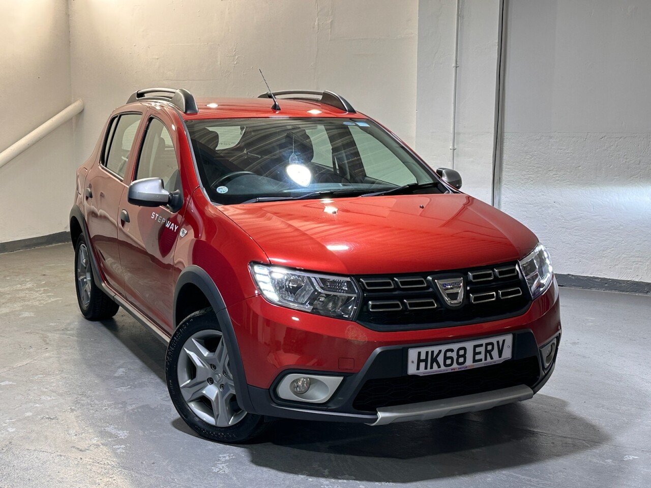 Main listing image - Dacia Sandero Stepway