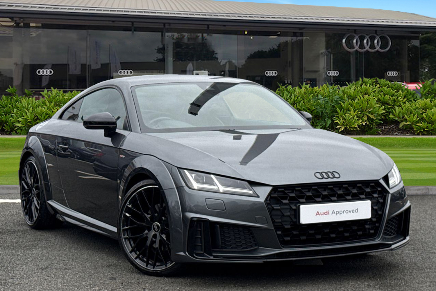 Main listing image - Audi TT