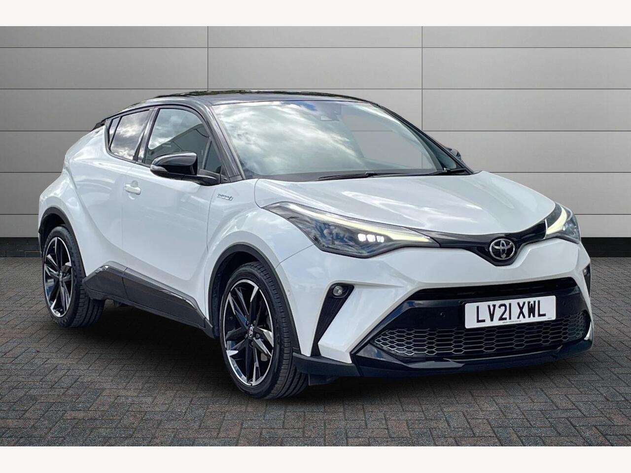 Main listing image - Toyota C-HR