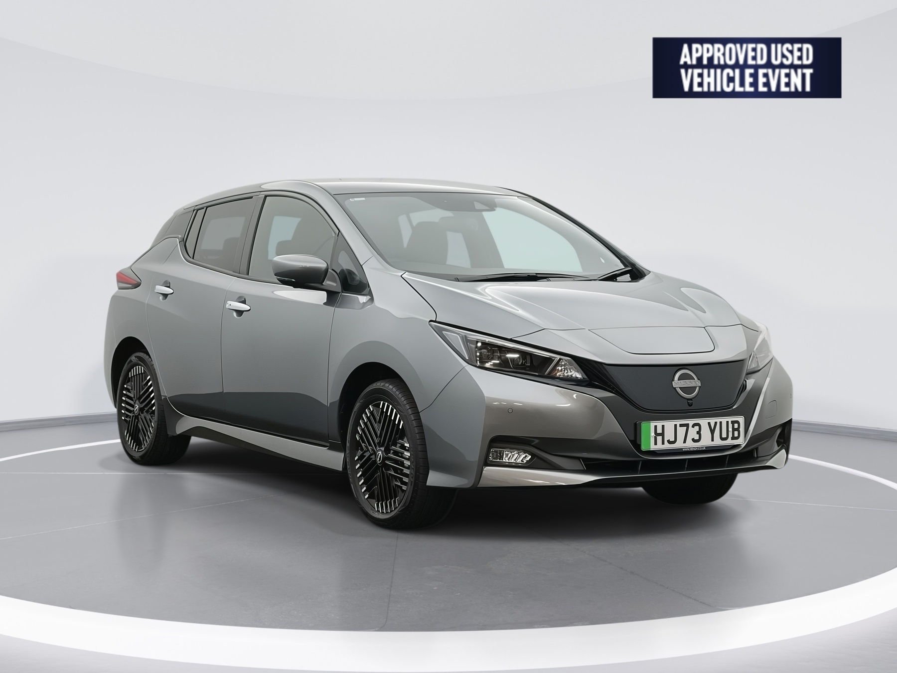 Main listing image - Nissan Leaf