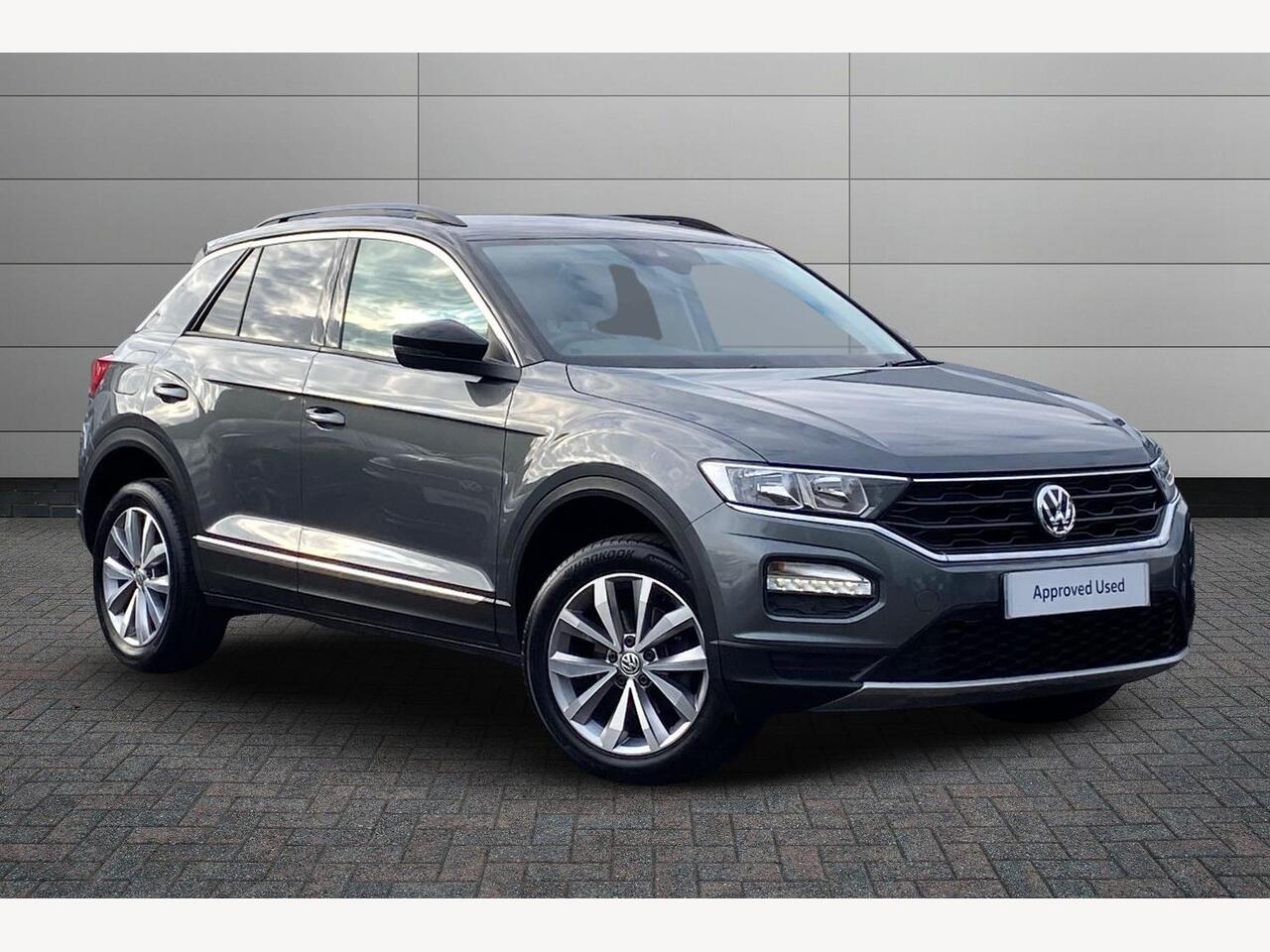 Main listing image - Volkswagen T-Roc