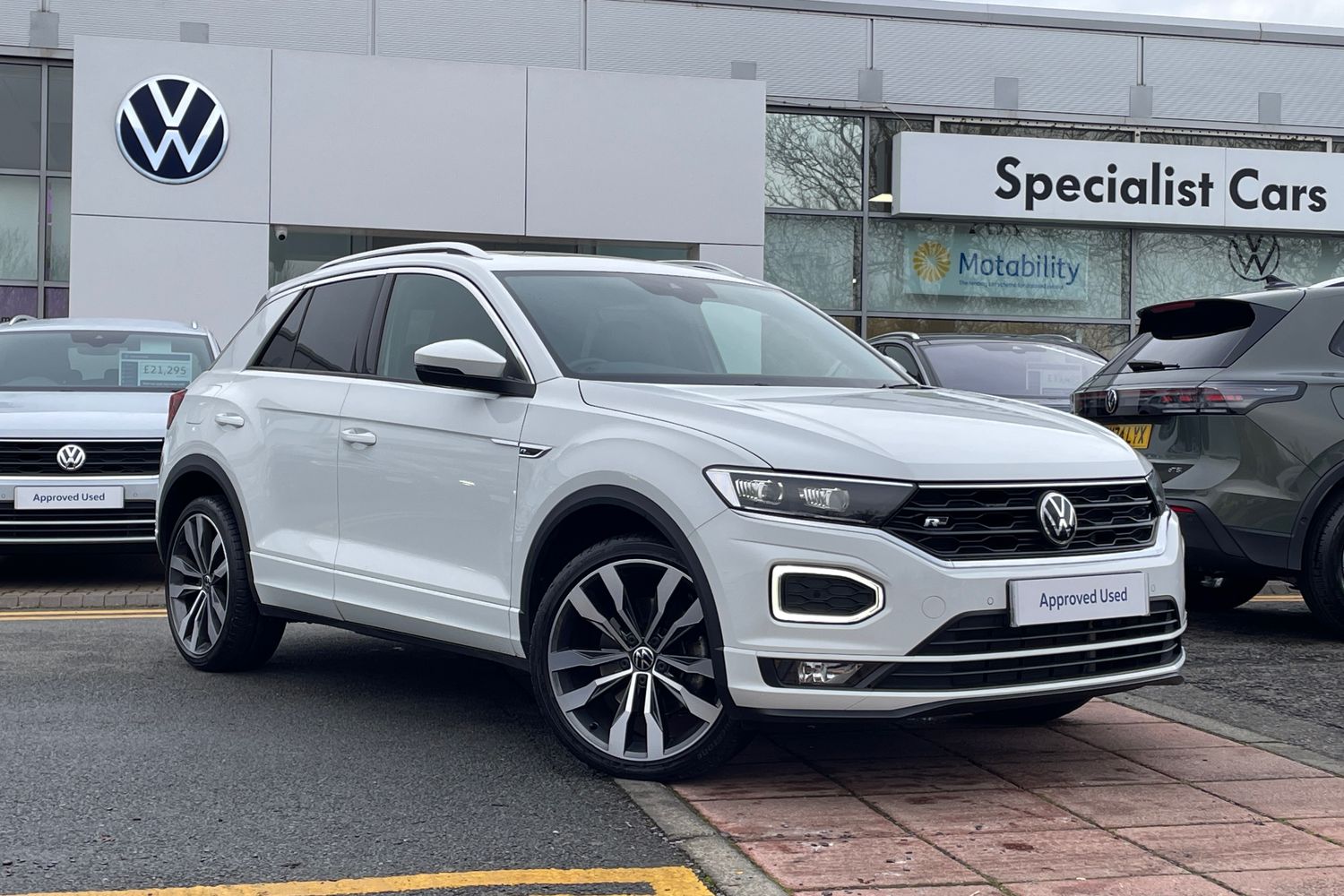 Main listing image - Volkswagen T-Roc