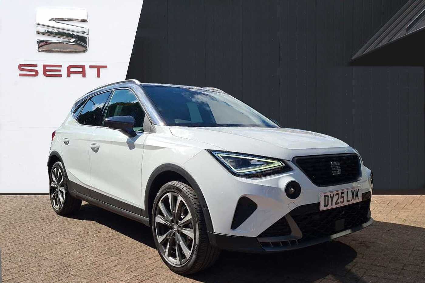 Main listing image - SEAT Arona