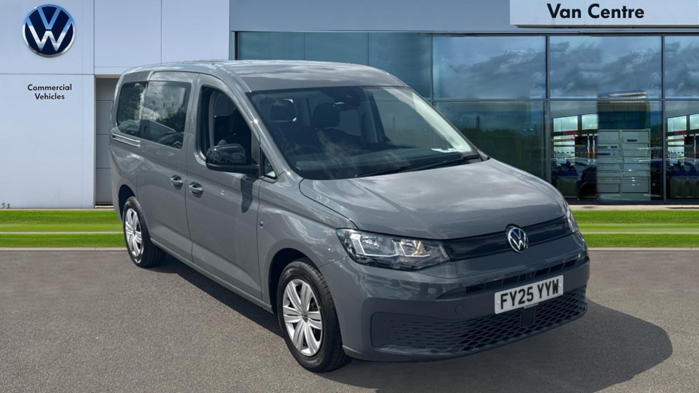 Main listing image - Volkswagen Caddy Maxi