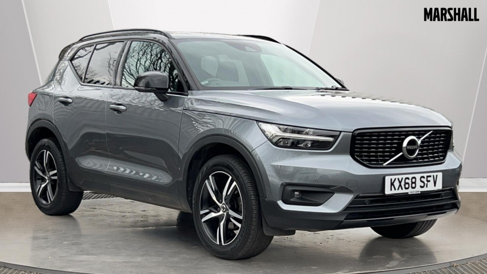 Main listing image - Volvo XC40