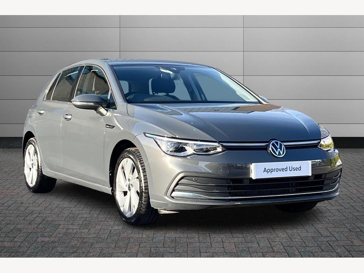 Main listing image - Volkswagen Golf