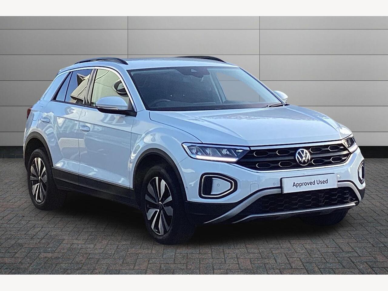 Main listing image - Volkswagen T-Roc