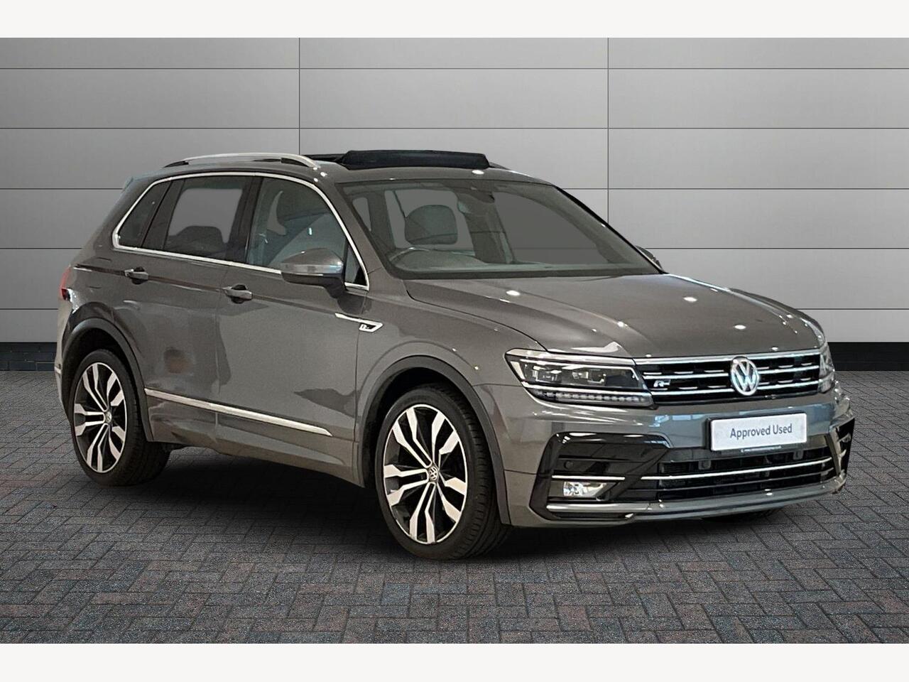 Main listing image - Volkswagen Tiguan