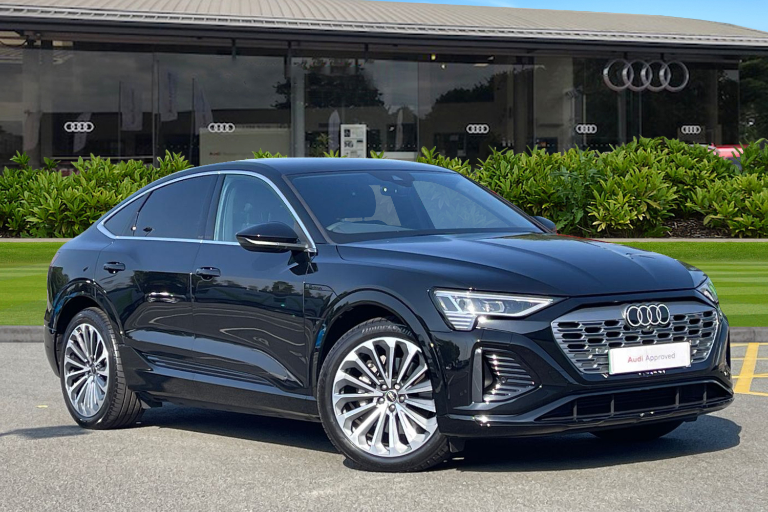 Main listing image - Audi Q8 e-tron