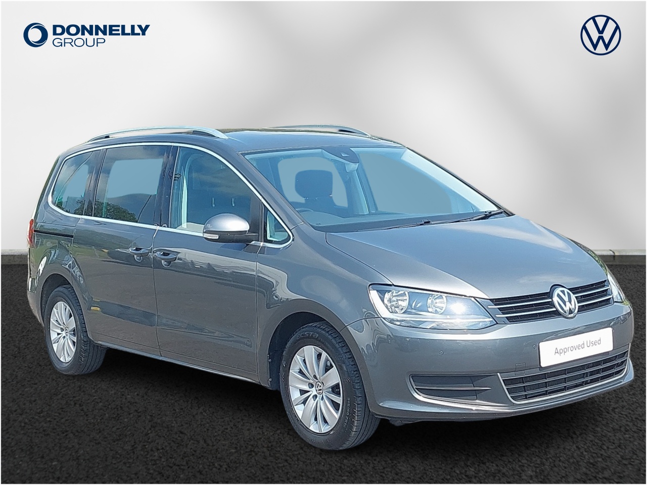 Main listing image - Volkswagen Sharan