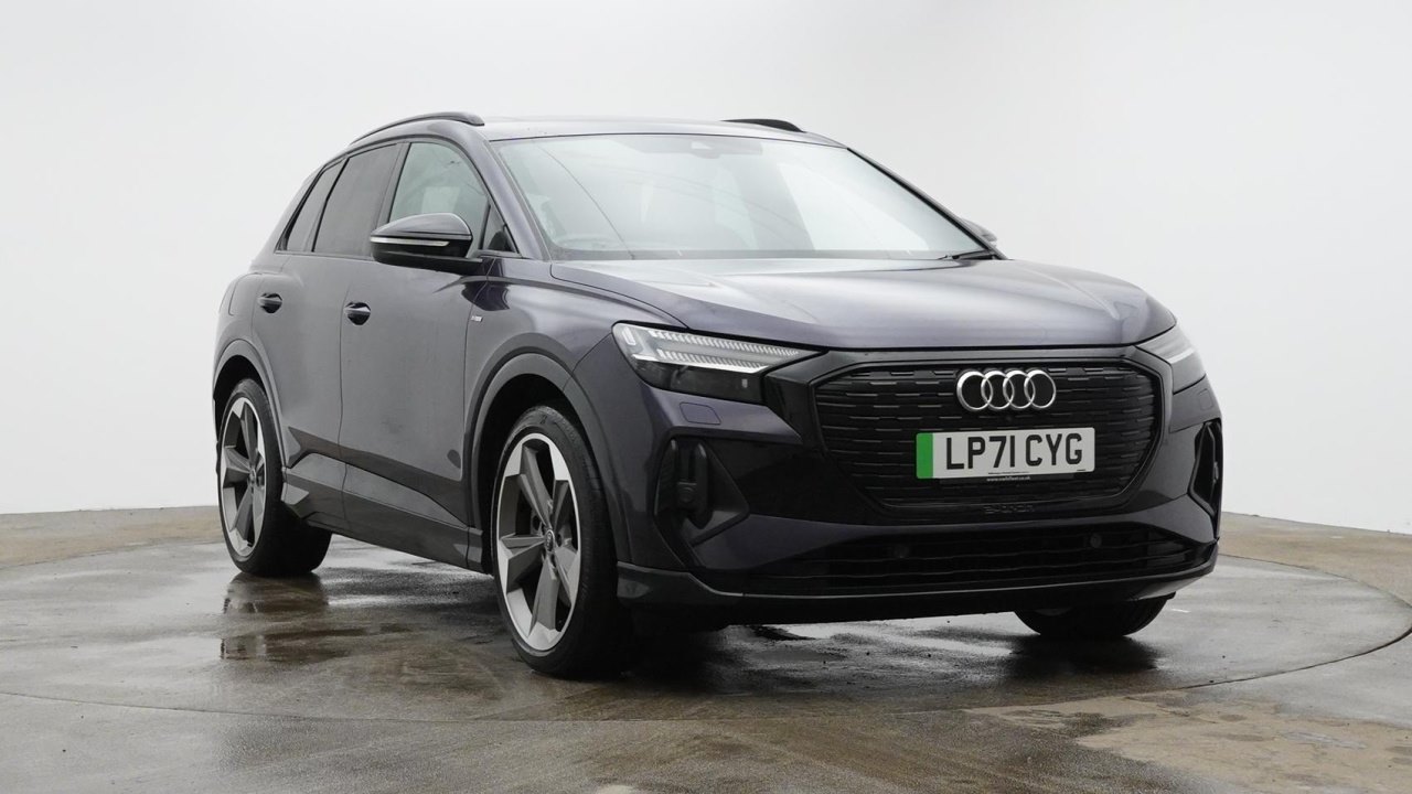 Main listing image - Audi Q4