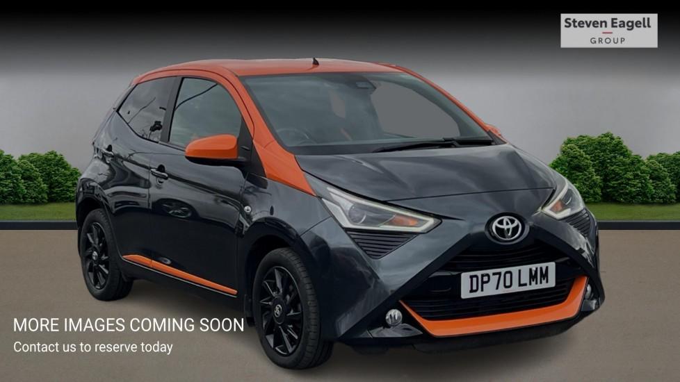 Main listing image - Toyota Aygo