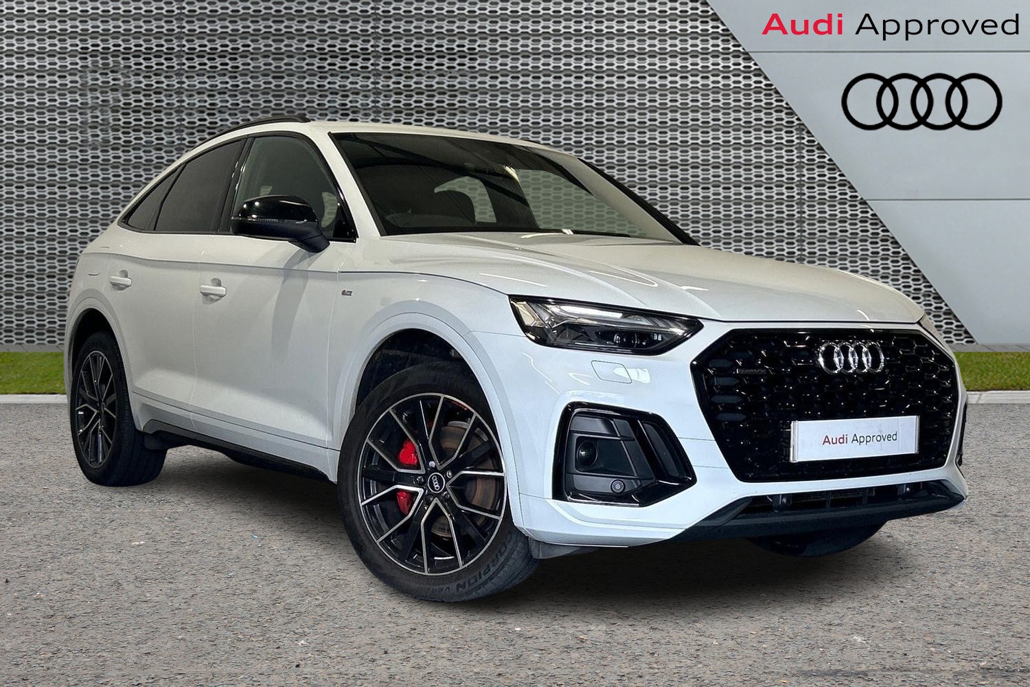 Main listing image - Audi Q5 Sportback