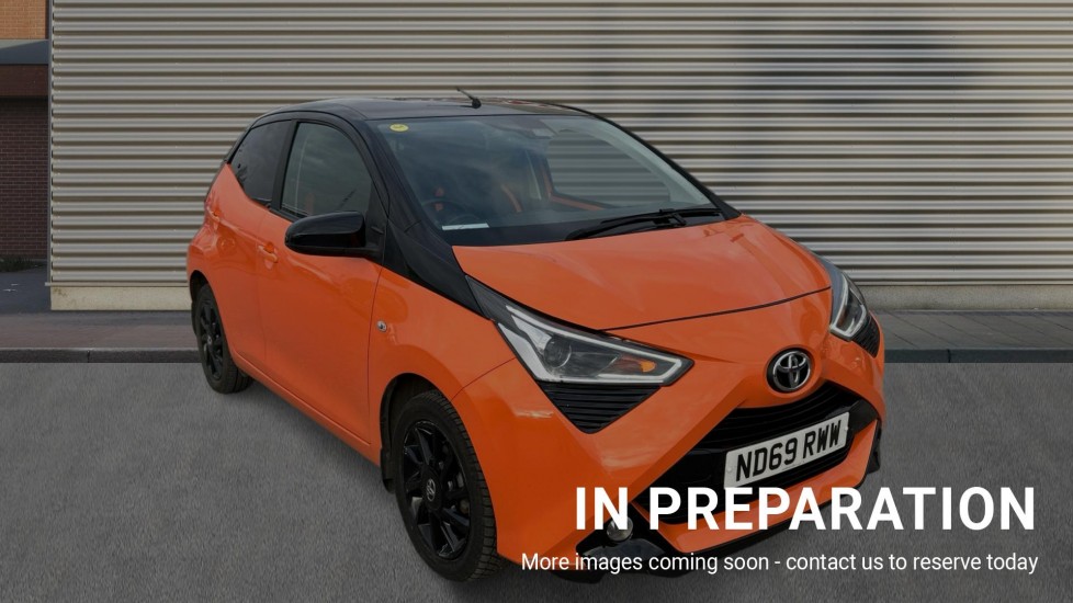 Main listing image - Toyota Aygo