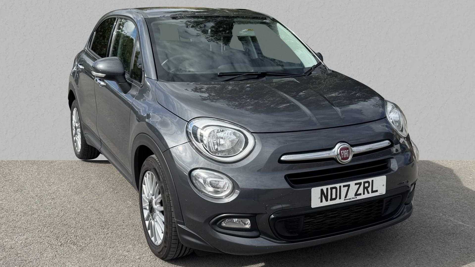 Main listing image - Fiat 500X