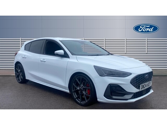 Main listing image - Ford Focus ST