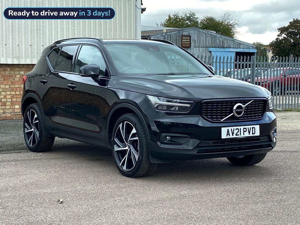 Main listing image - Volvo XC40