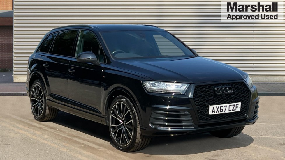Main listing image - Audi Q7