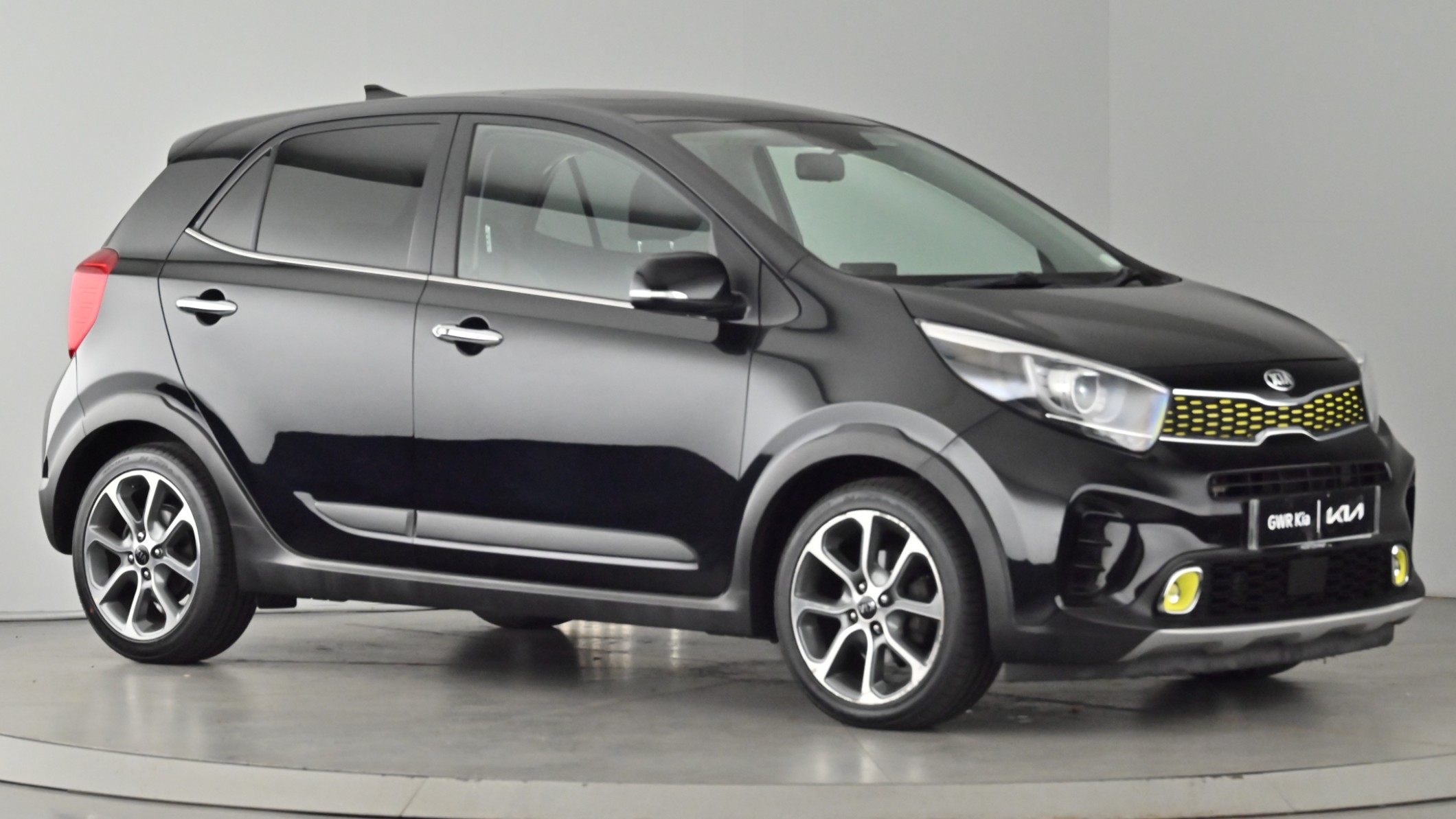 Main listing image - Kia Picanto